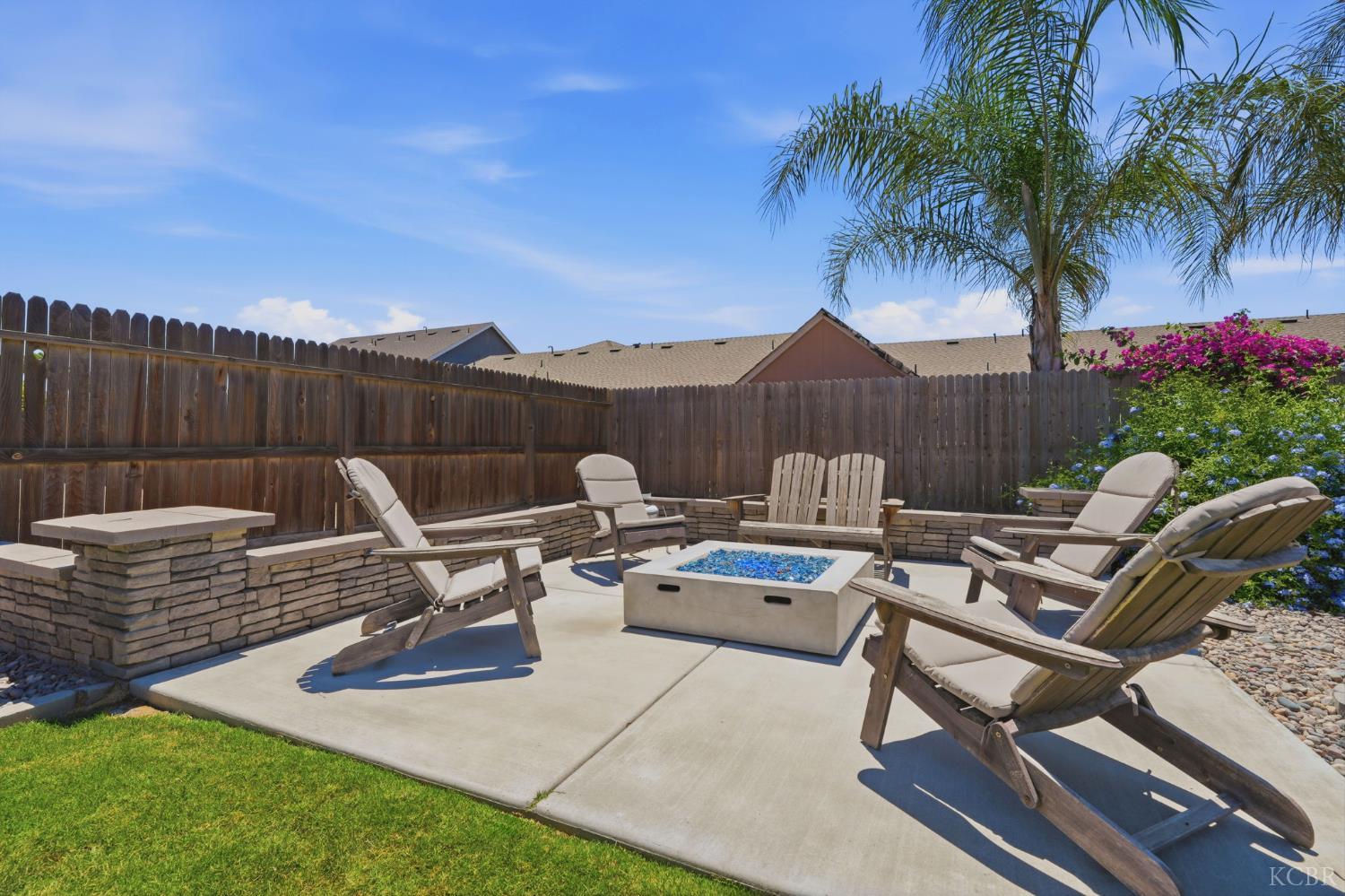 2257 W Mallard Way, Hanford, CA 93230