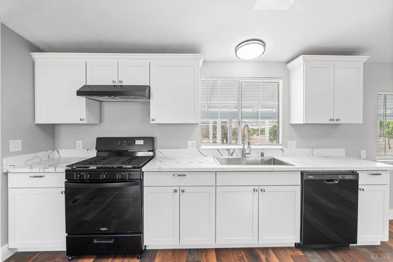 5002 Little John Rd, Copperopolis, CA 95228