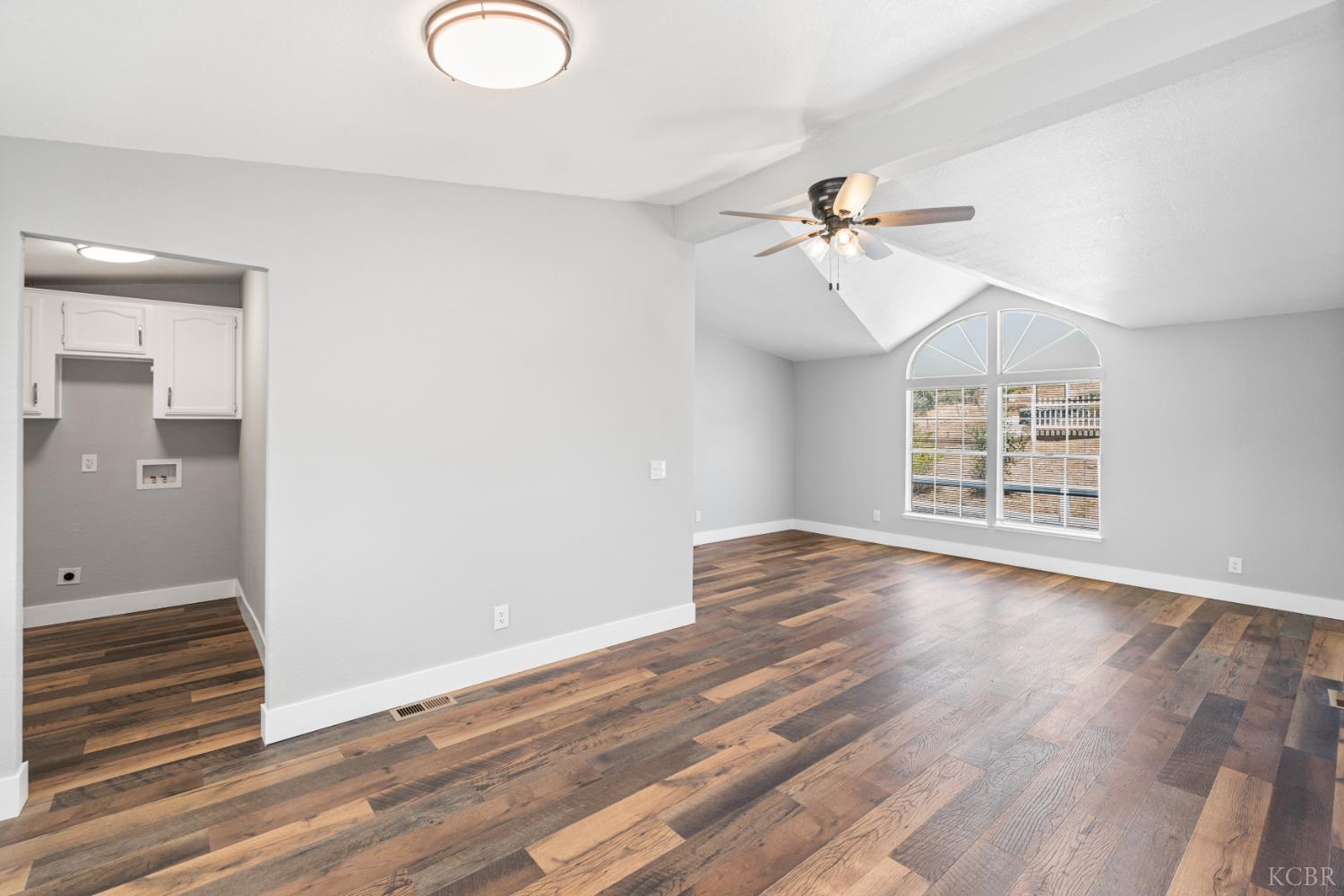 5002 Little John Rd, Copperopolis, CA 95228