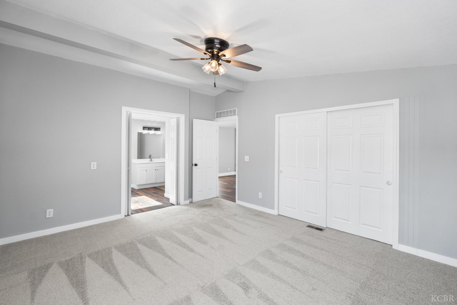 5002 Little John Rd, Copperopolis, CA 95228