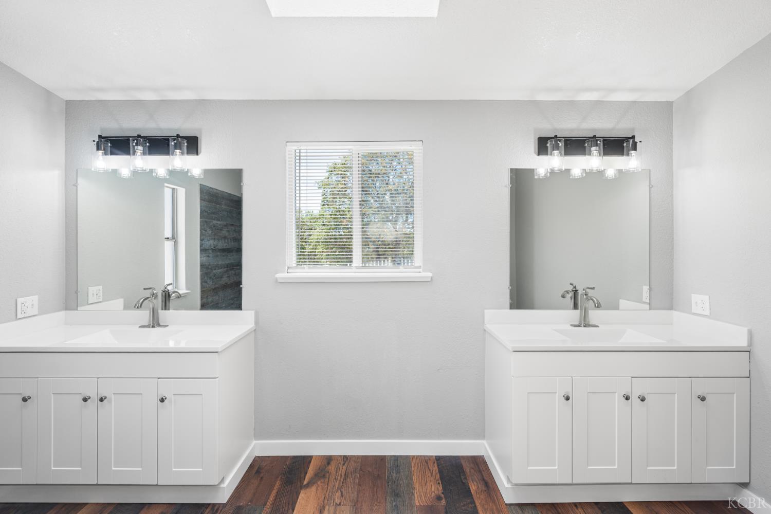5002 Little John Rd, Copperopolis, CA 95228
