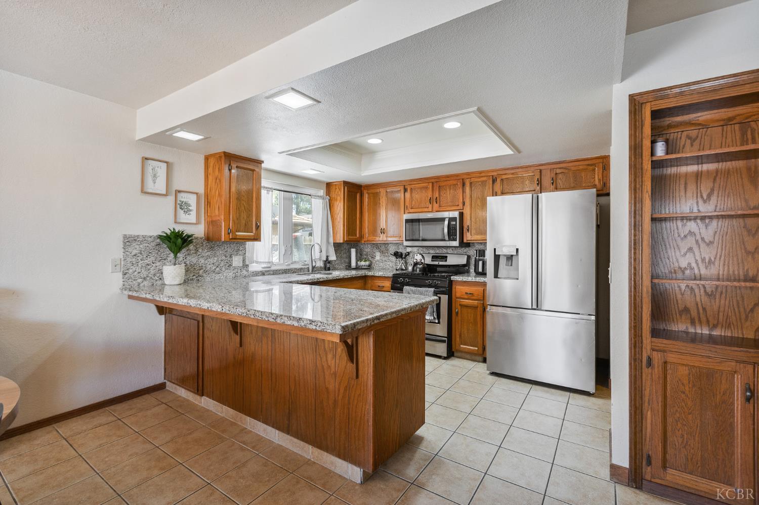2934 W Cherry Ave, Visalia, CA 93277