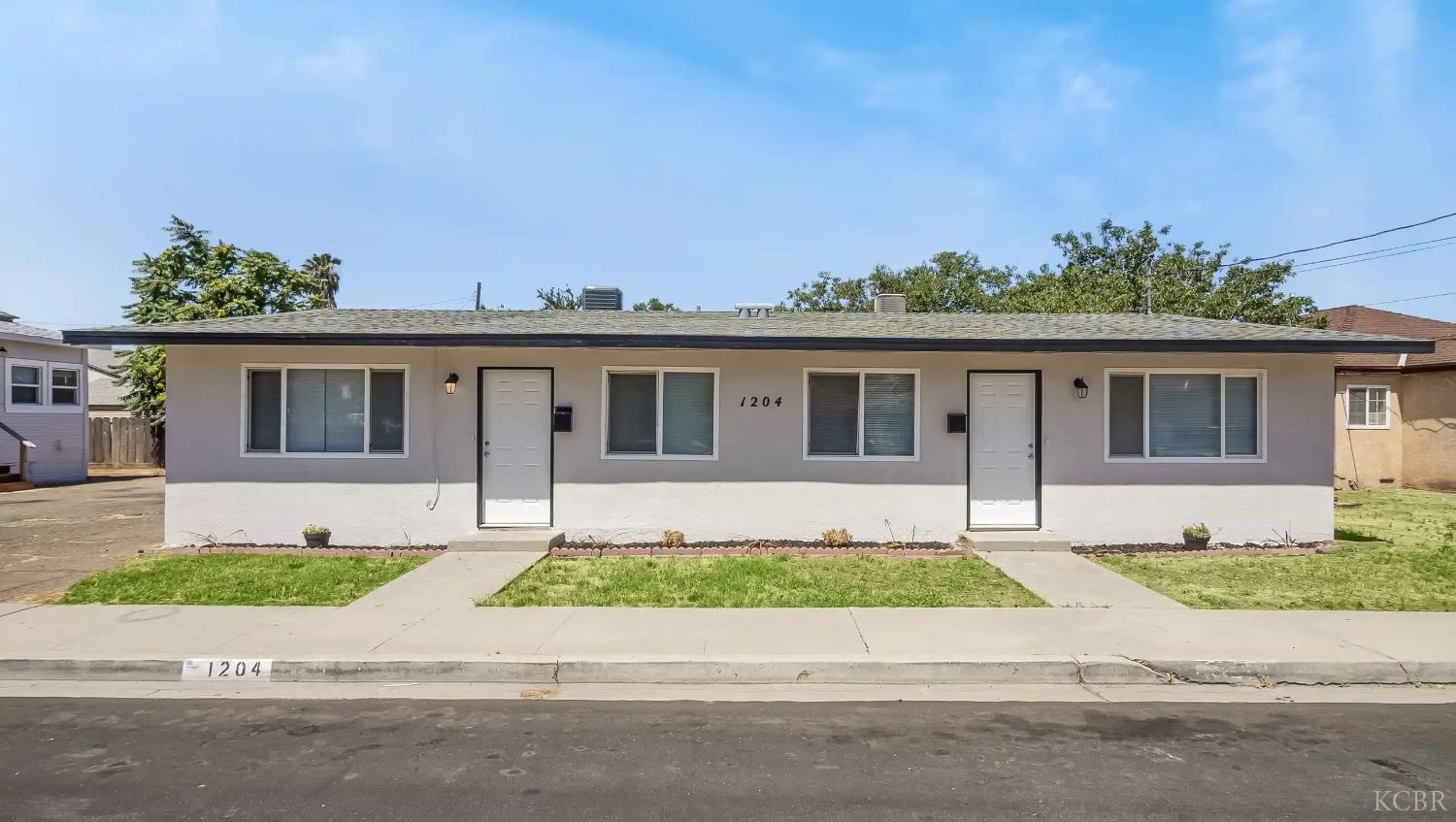 400 W Cameron St, Hanford, CA 93230