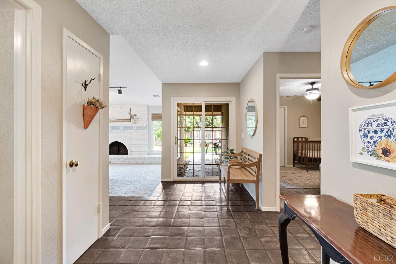 1643 W Bullard Ave W, Fresno, CA 93711