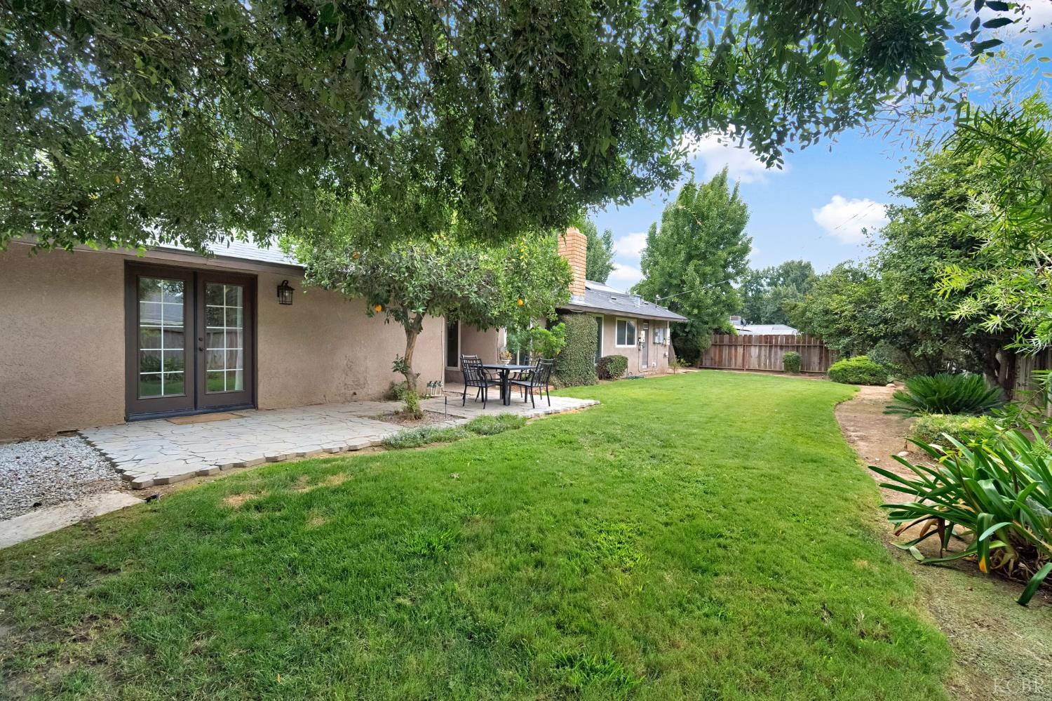 1643 W Bullard Ave W, Fresno, CA 93711