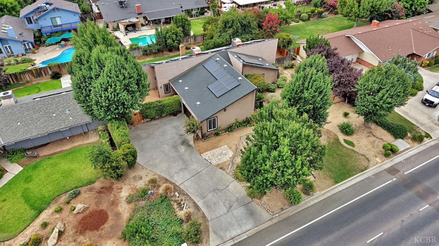 1643 W Bullard Ave W, Fresno, CA 93711