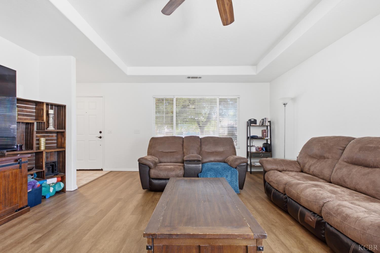 1386 W Chianti Way, Hanford, CA 93232