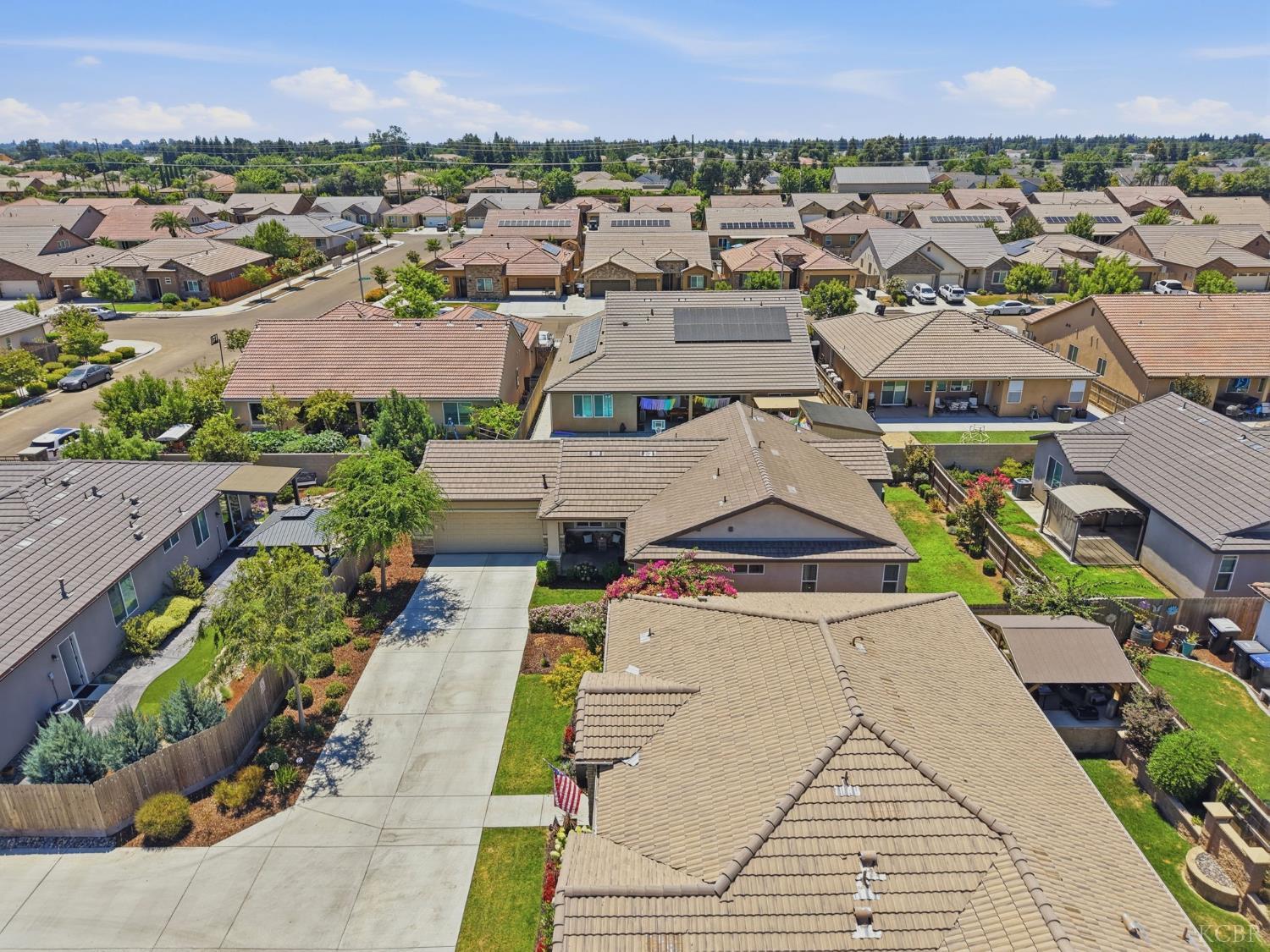 3207 N Kent St, Visalia, CA 93291