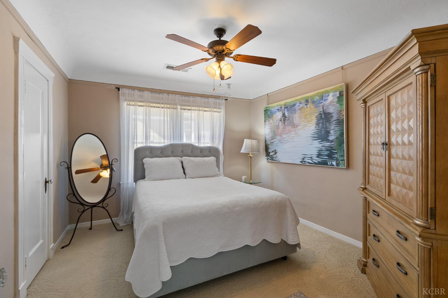 1420 N Irwin St, Hanford, CA 93230