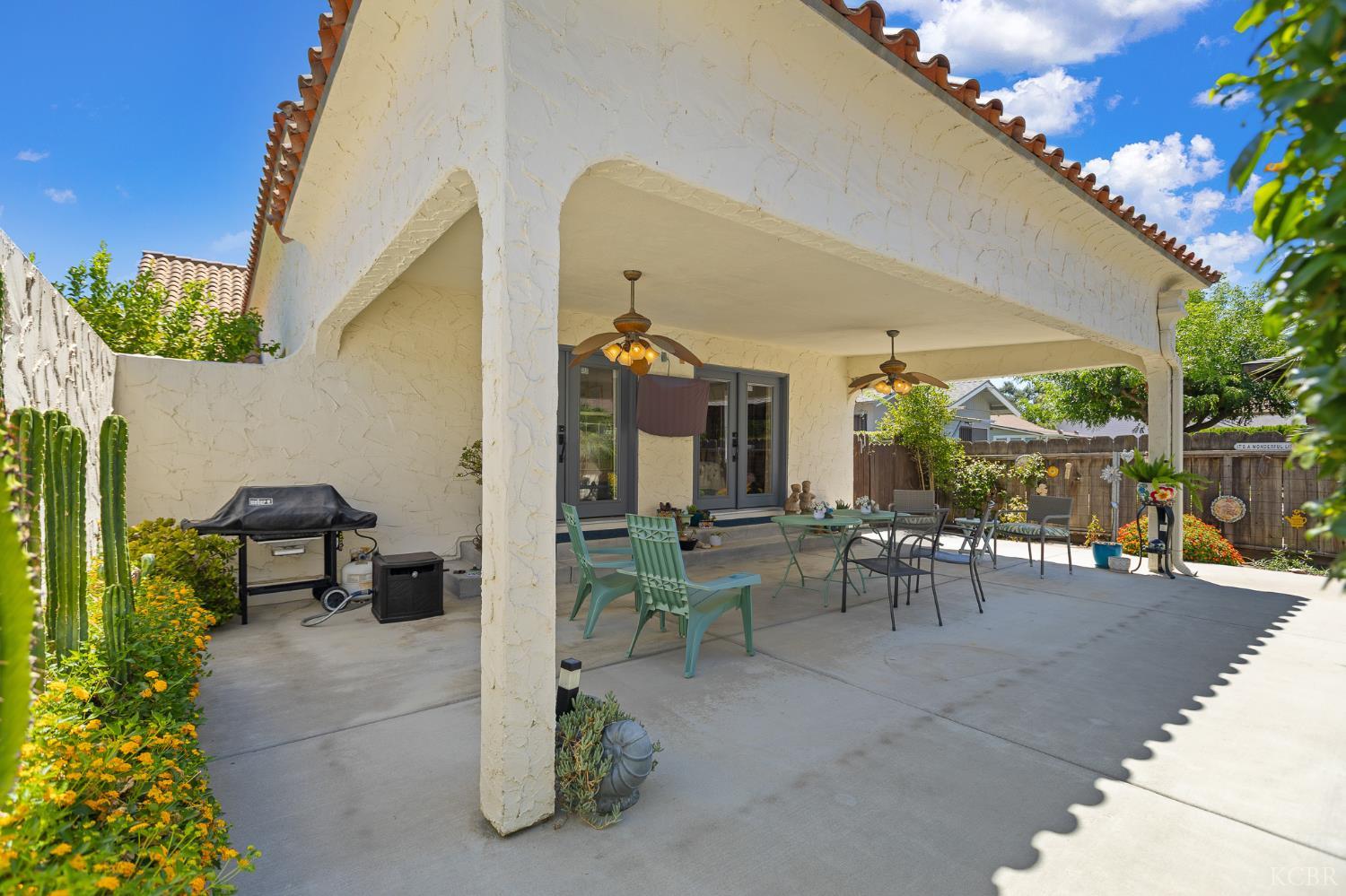 1420 N Irwin St, Hanford, CA 93230
