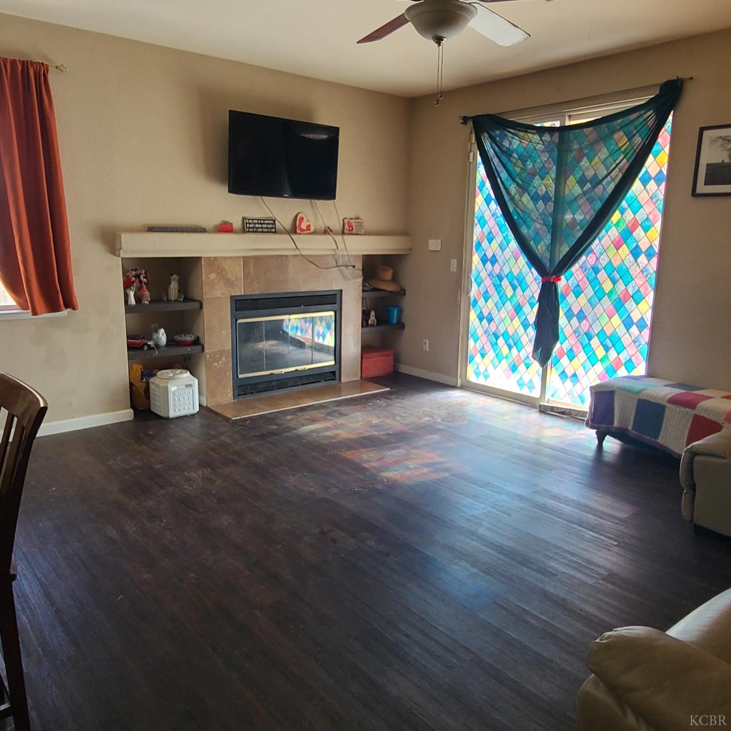 1125 cinnamon Dr, Lemoore, CA 93245