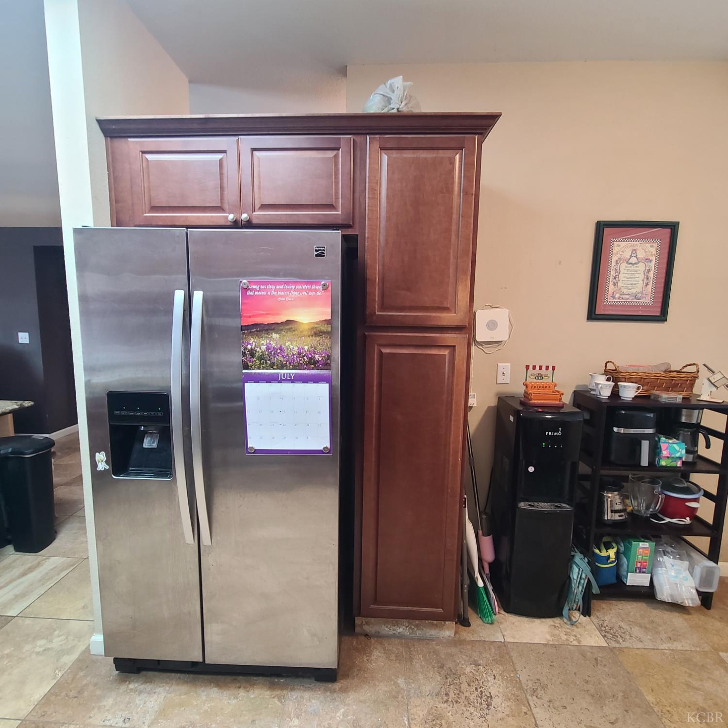 1125 cinnamon Dr, Lemoore, CA 93245