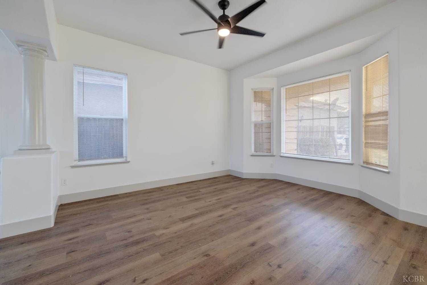 938 Ruby Ln, Livingston, CA 95333