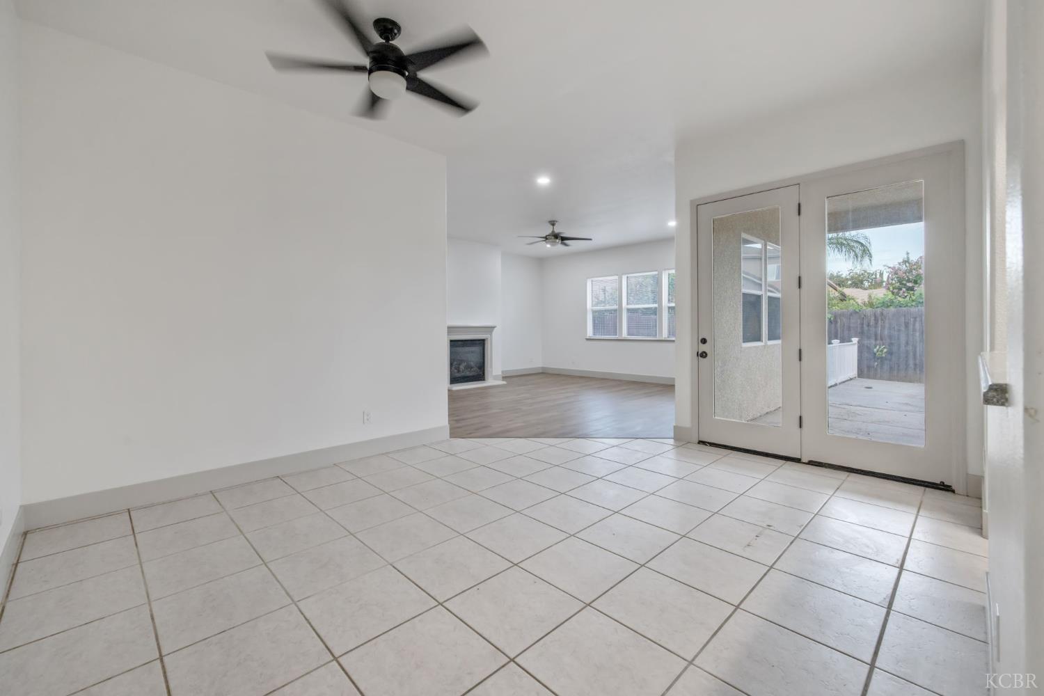938 Ruby Ln, Livingston, CA 95333