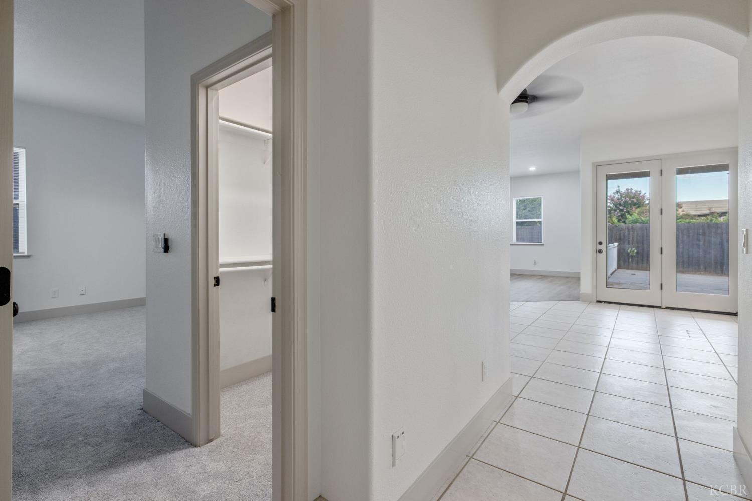 938 Ruby Ln, Livingston, CA 95333