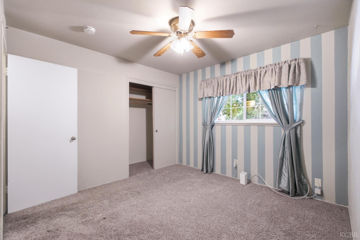 1299 Mary St, Hanford, CA 93230