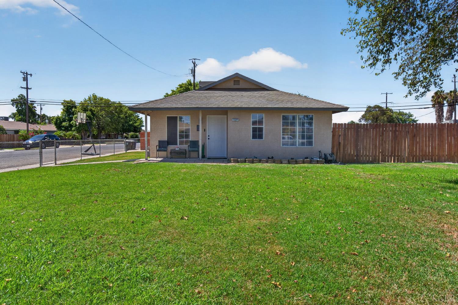 1327 Sherman Ave, Corcoran, CA 93212