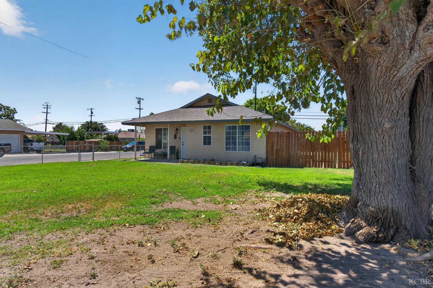 1327 Sherman Ave, Corcoran, CA 93212