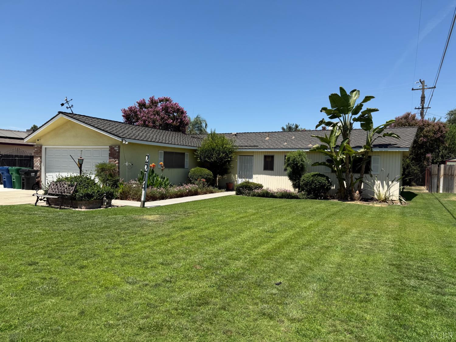 2214 philip Ave, Corcoran, CA 93212