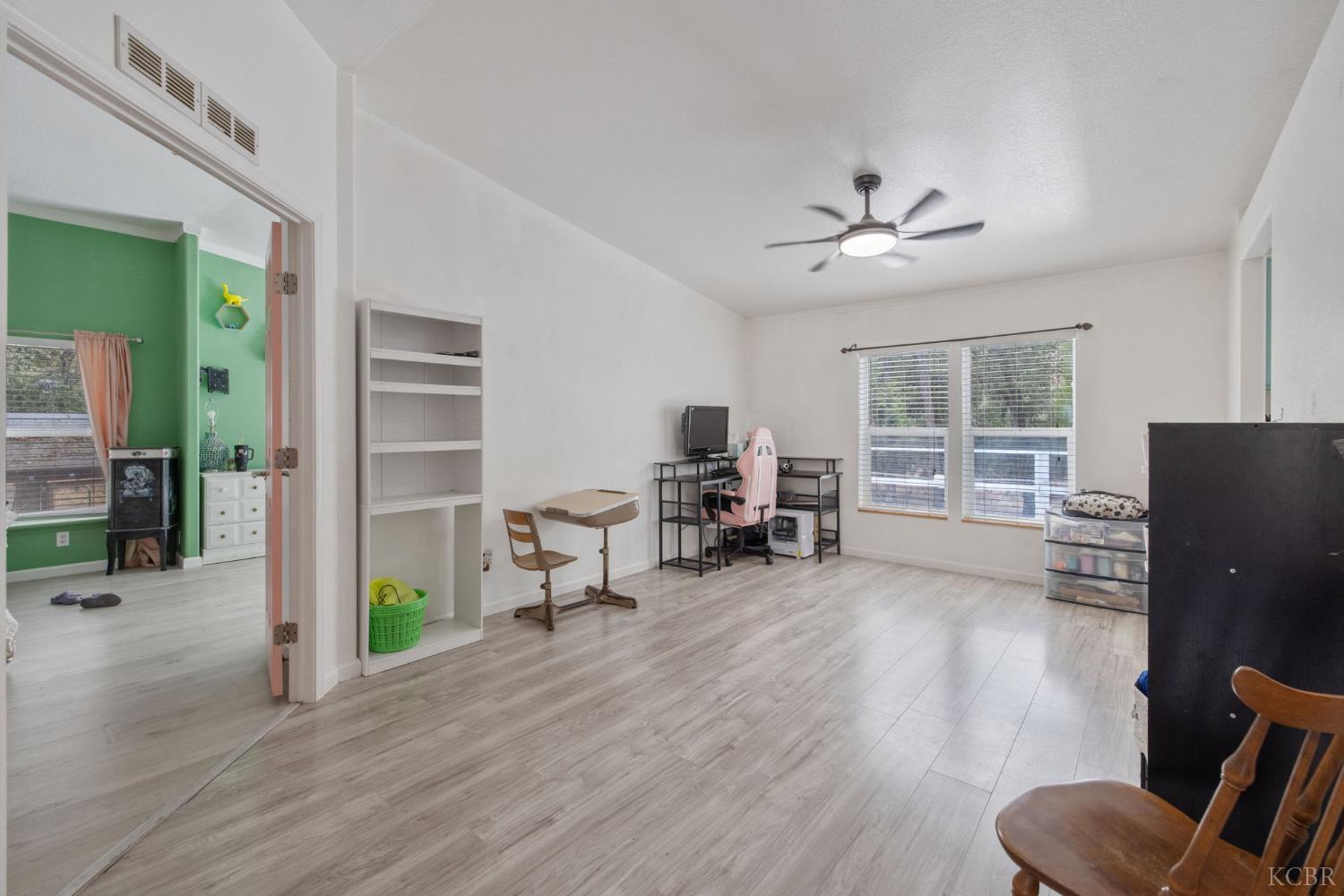 46529 Butternut Ln, Squaw Valley, CA 93675