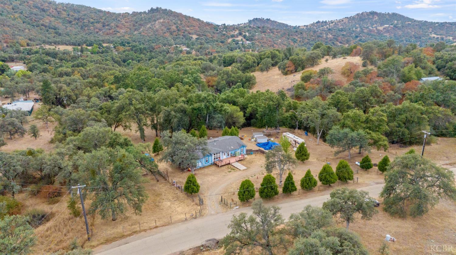46529 Butternut Ln, Squaw Valley, CA 93675