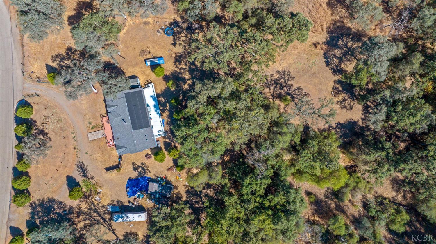 46529 Butternut Ln, Squaw Valley, CA 93675