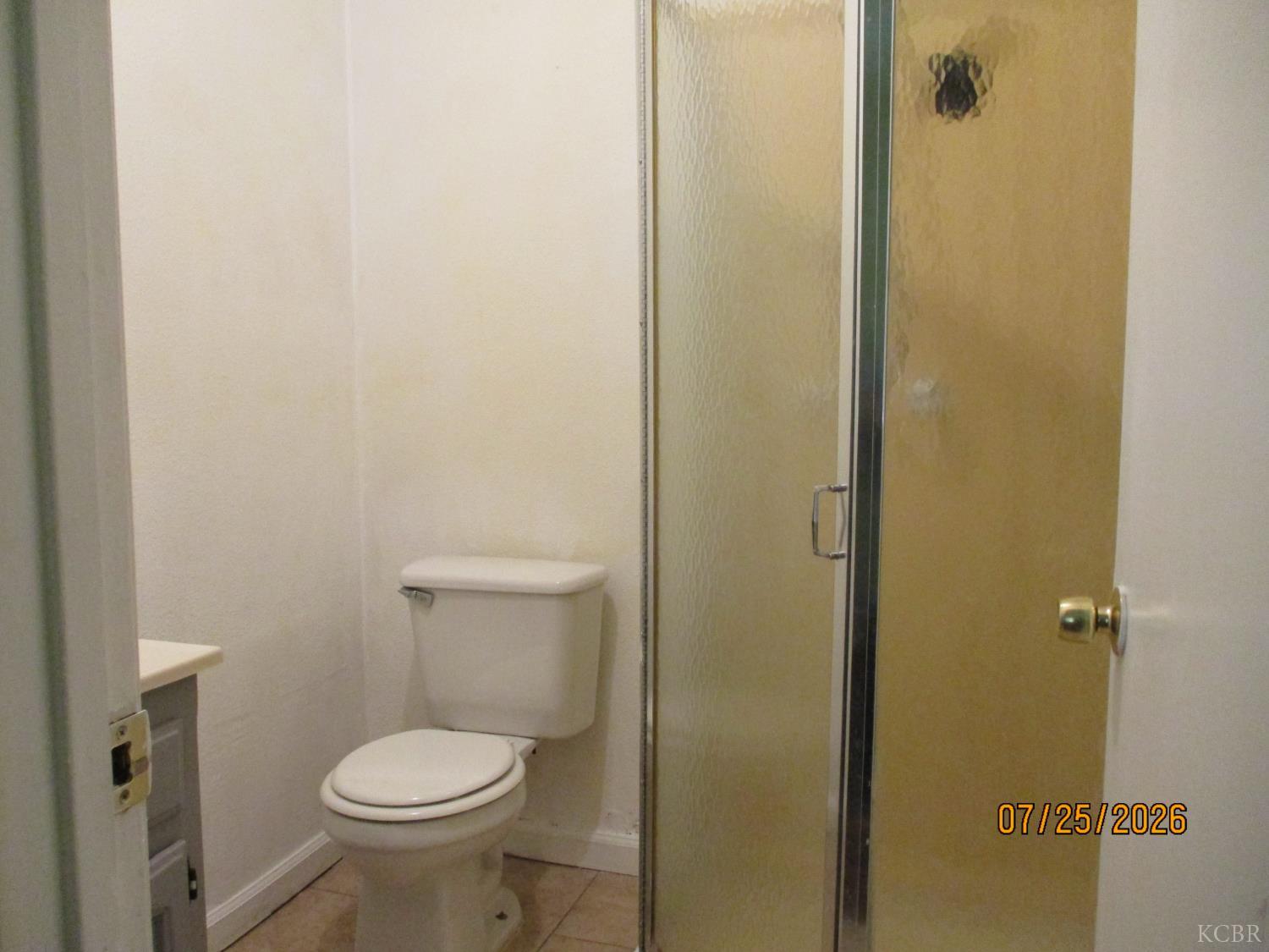 224 Scott St, Hanford, CA 93230