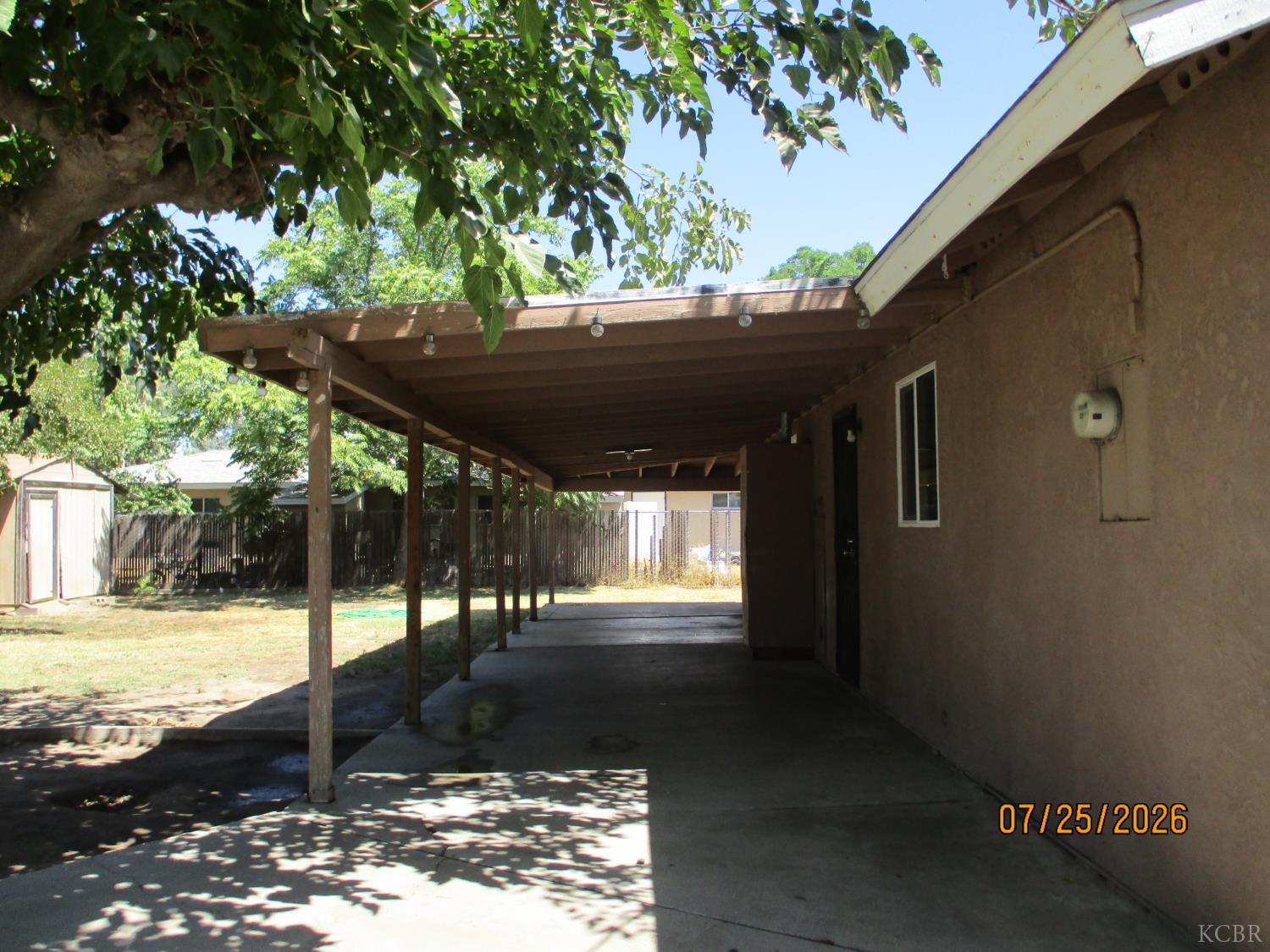 224 Scott St, Hanford, CA 93230