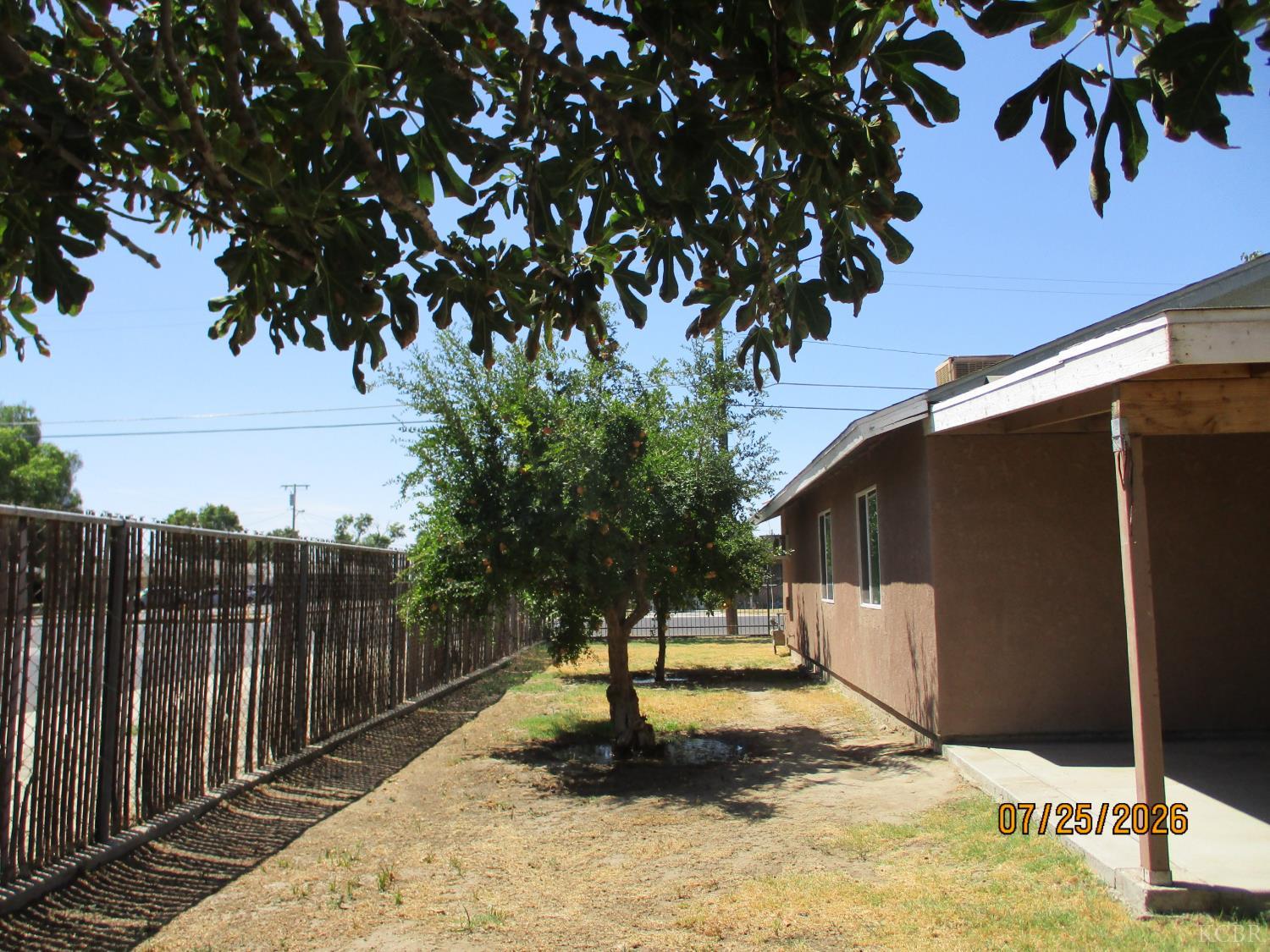 224 Scott St, Hanford, CA 93230