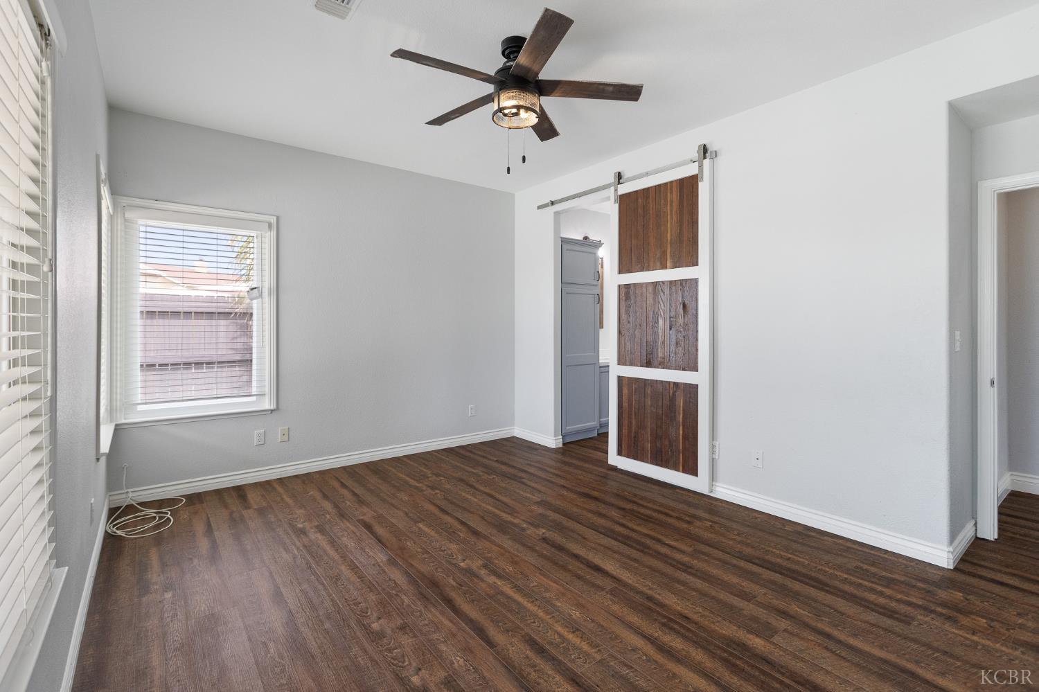 671 Vista Ct, Lemoore, CA 93245