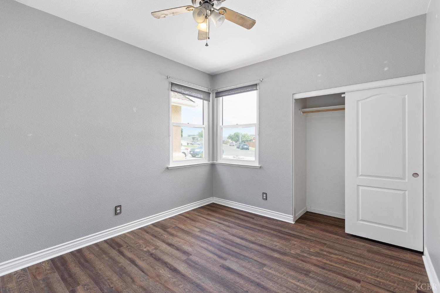 671 Vista Ct, Lemoore, CA 93245