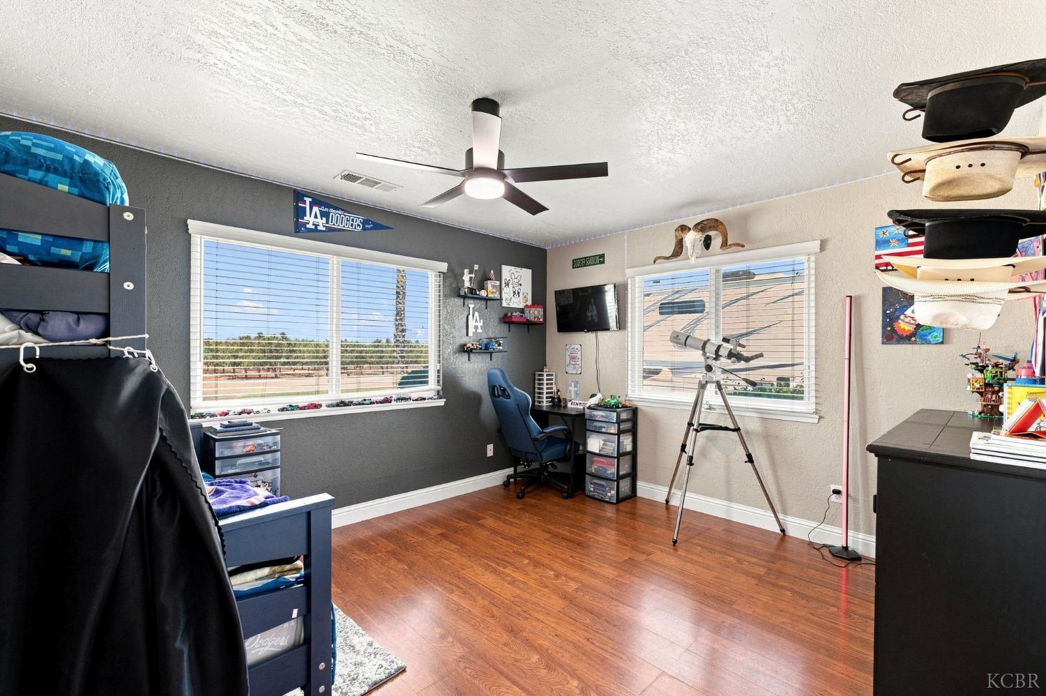8285 15th Ave, Hanford, CA 93230