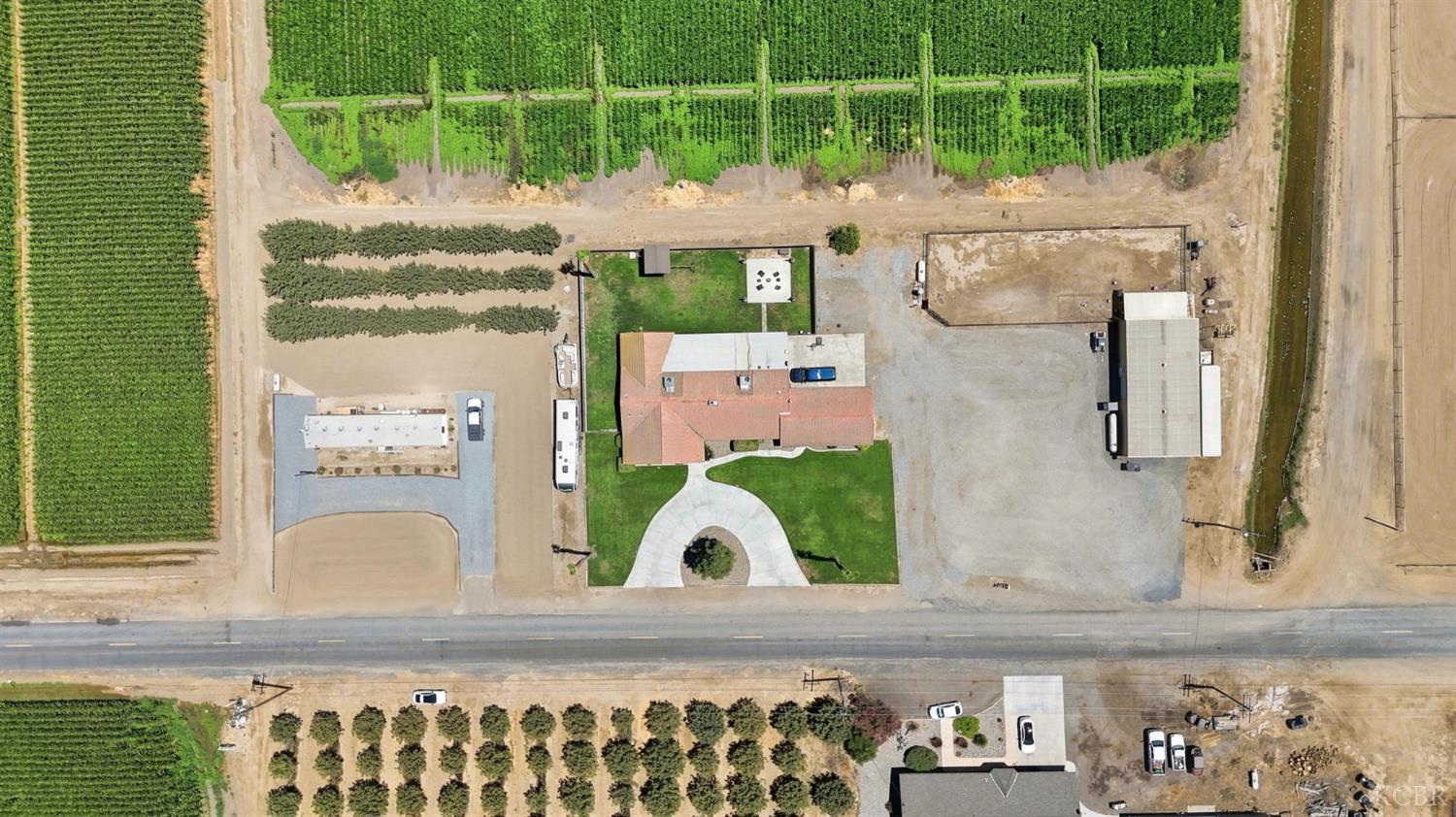 8285 15th Ave, Hanford, CA 93230