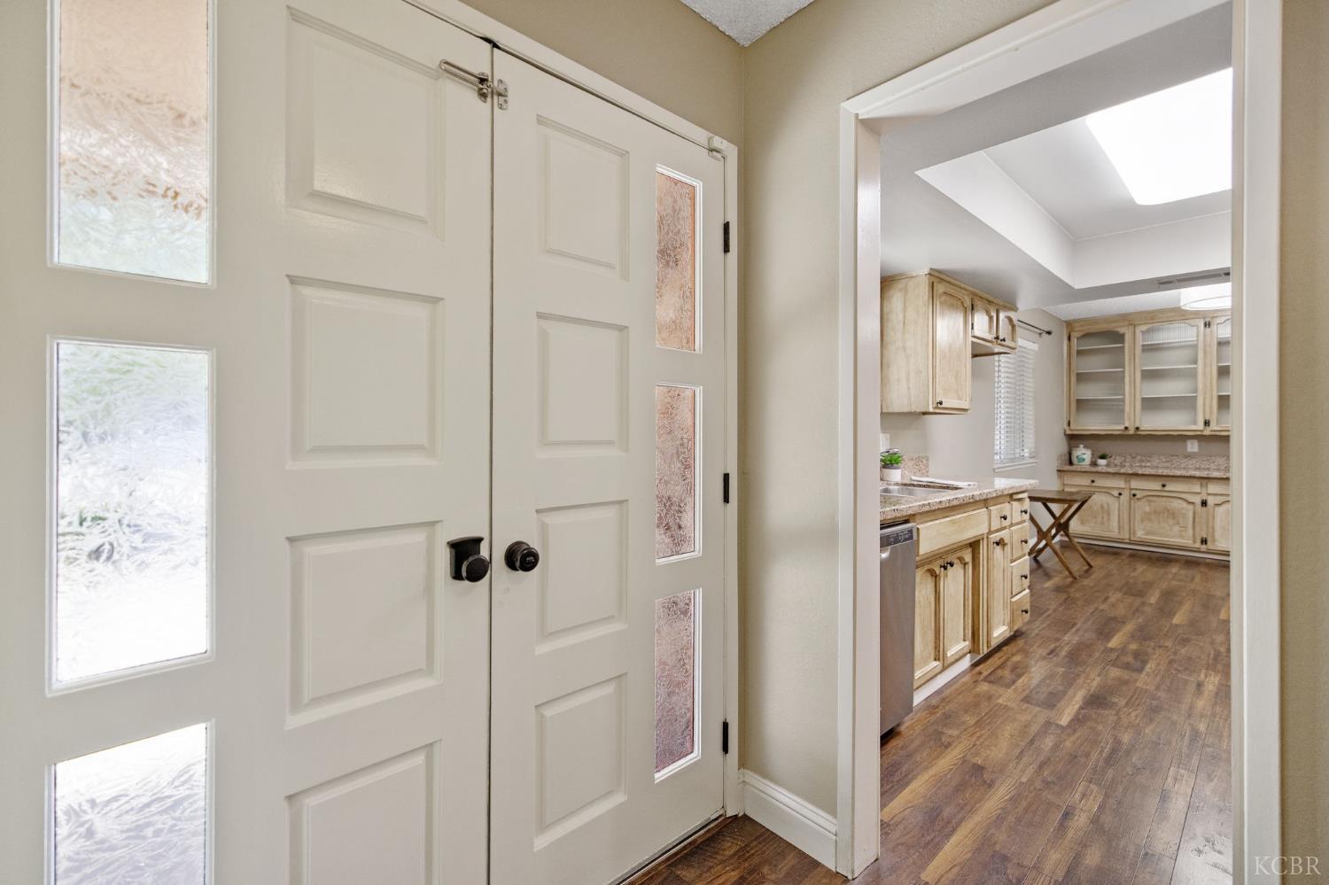 3500 W Hillsdale Ave, Visalia, CA 93291