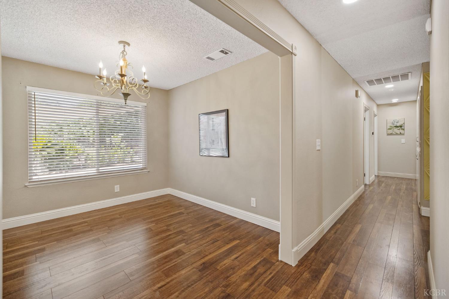 3500 W Hillsdale Ave, Visalia, CA 93291