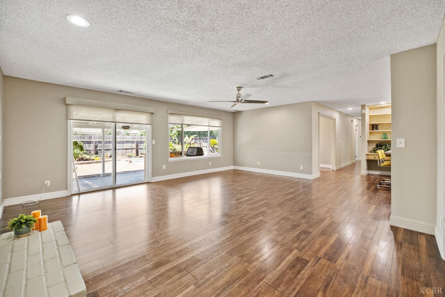 3500 W Hillsdale Ave, Visalia, CA 93291