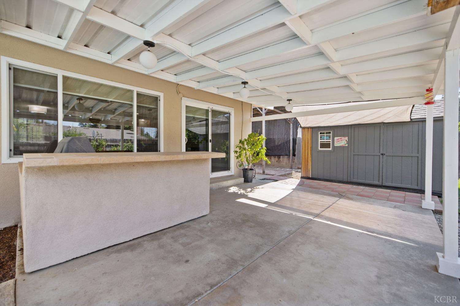 3500 W Hillsdale Ave, Visalia, CA 93291