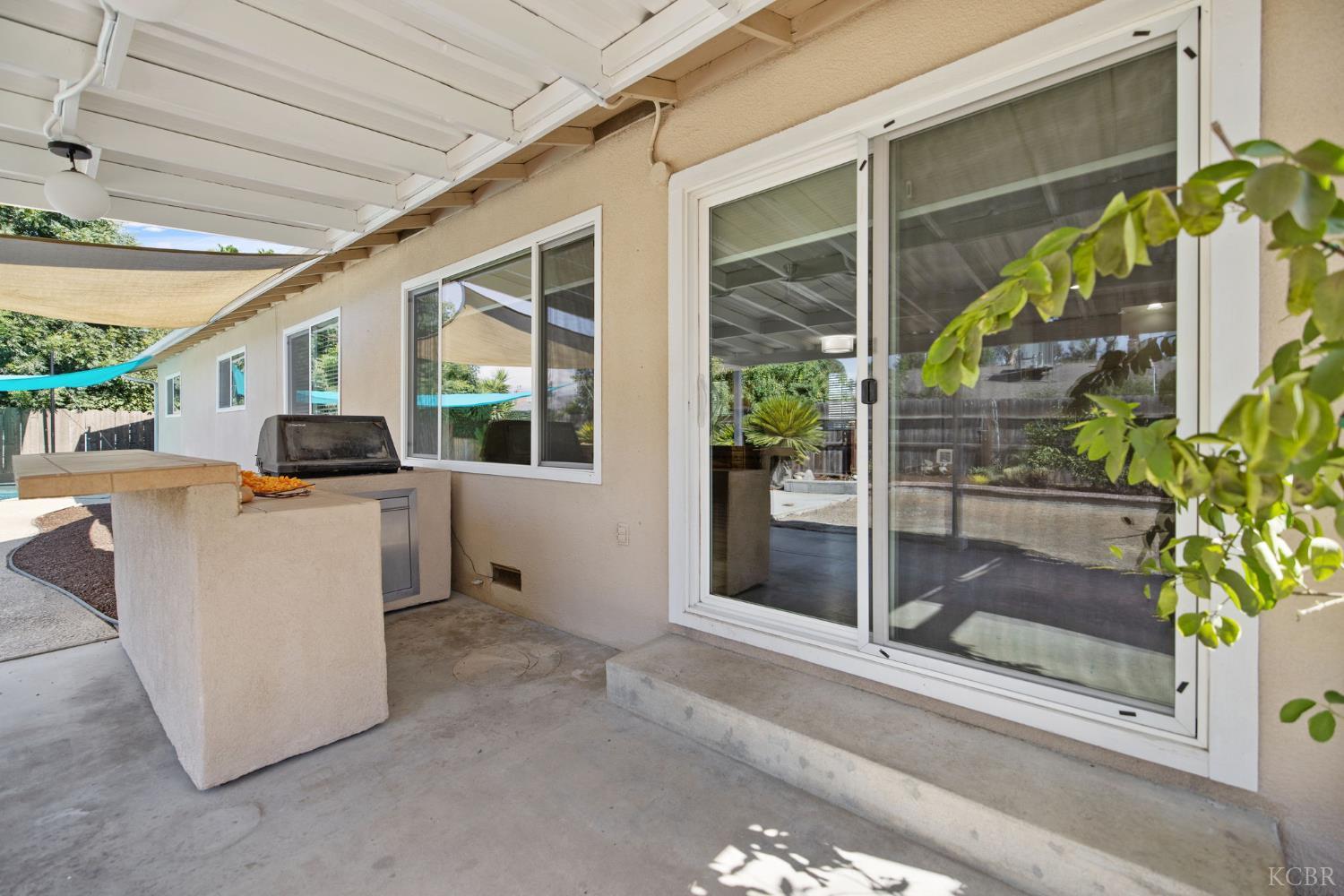 3500 W Hillsdale Ave, Visalia, CA 93291