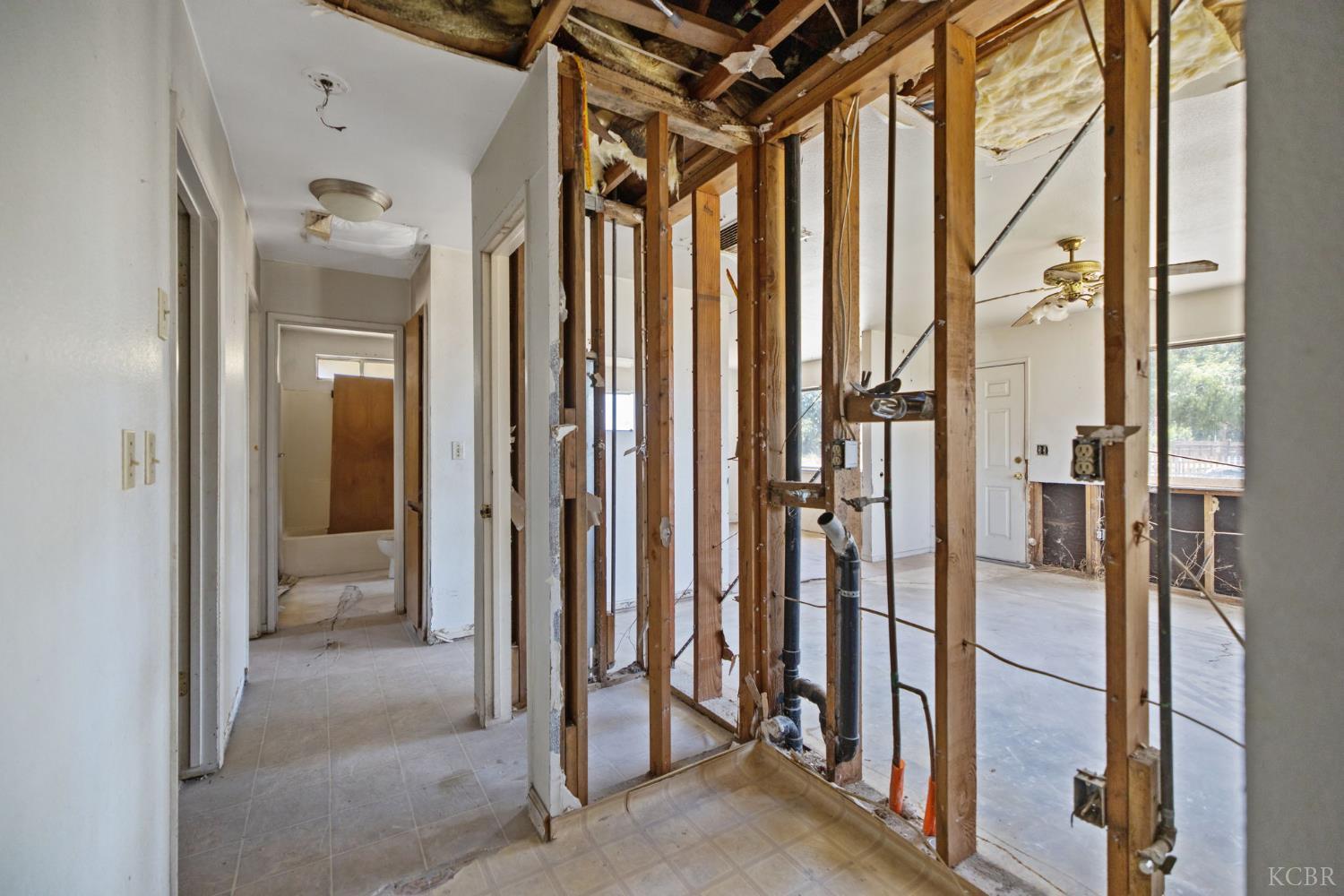 2300 Garvey Ave, Corcoran, CA 93212