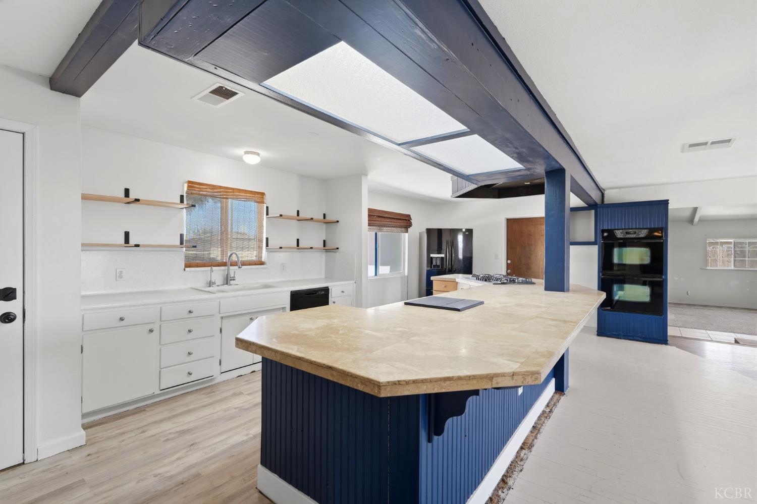 10139 David St, Hanford, CA 93230
