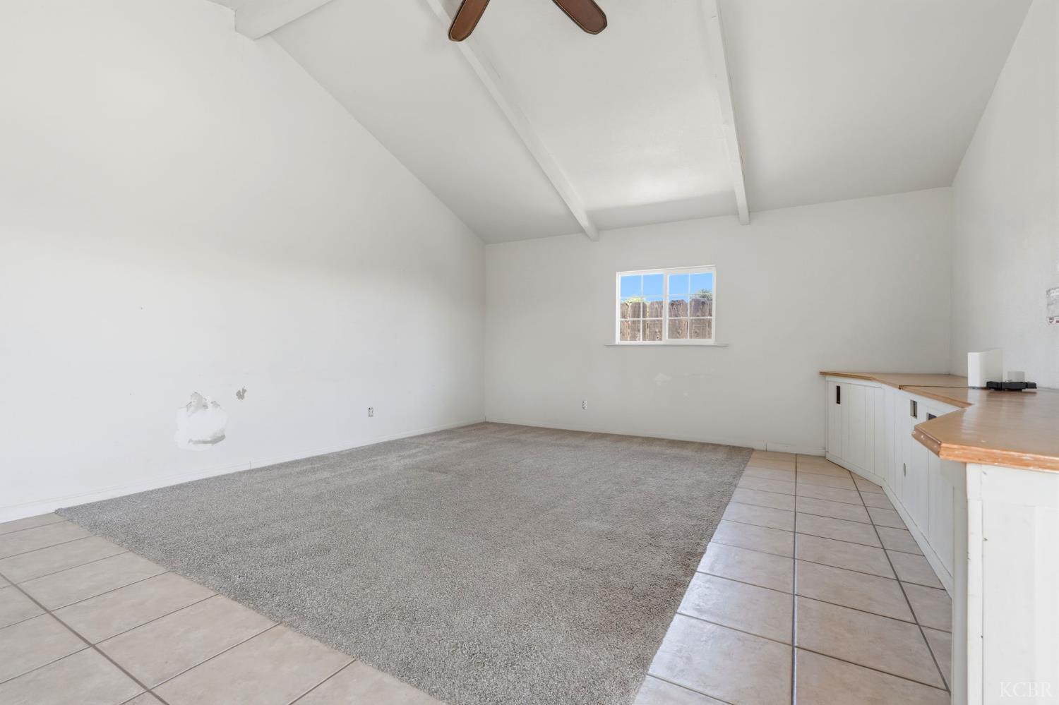 10139 David St, Hanford, CA 93230