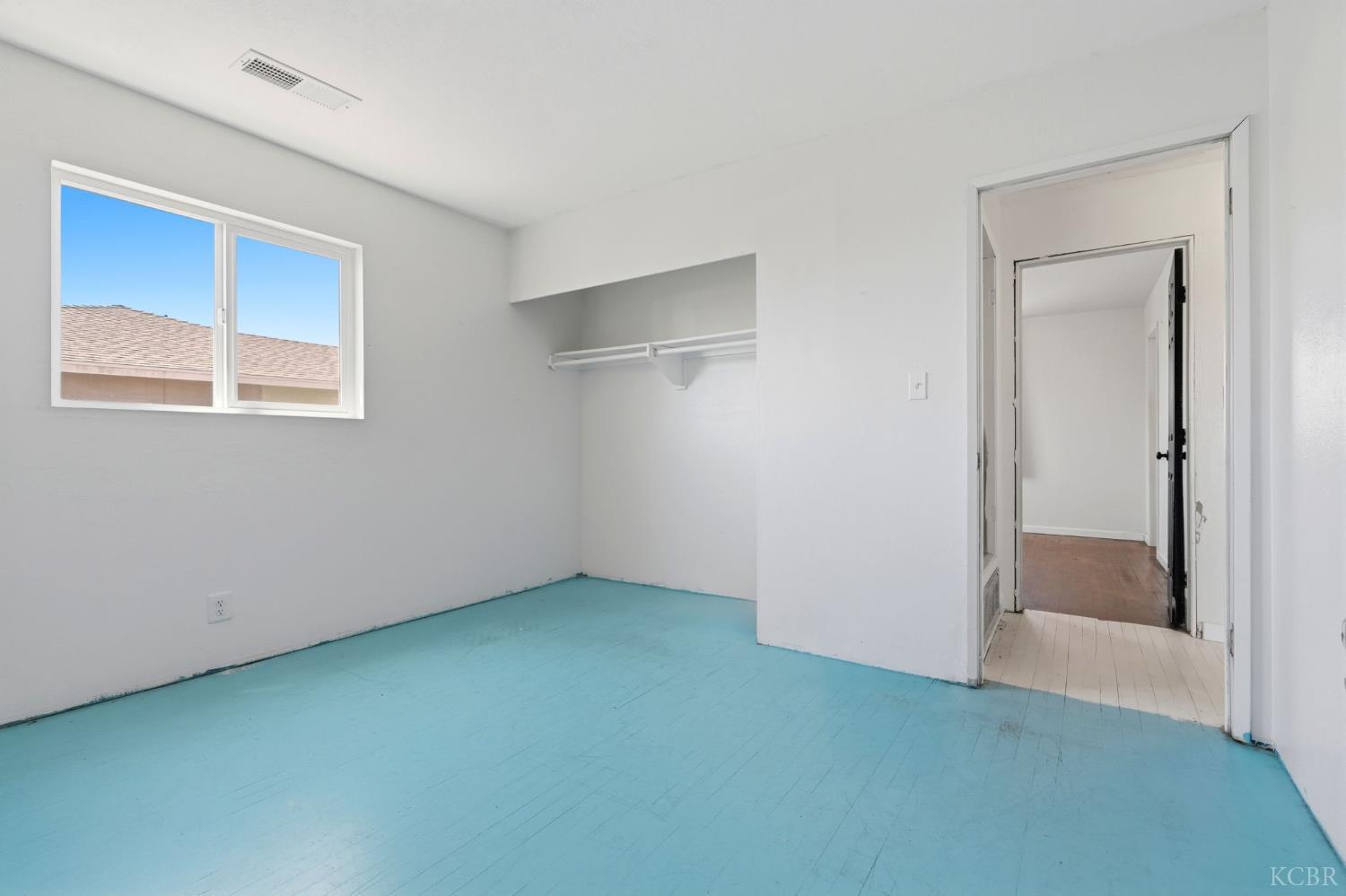 10139 David St, Hanford, CA 93230