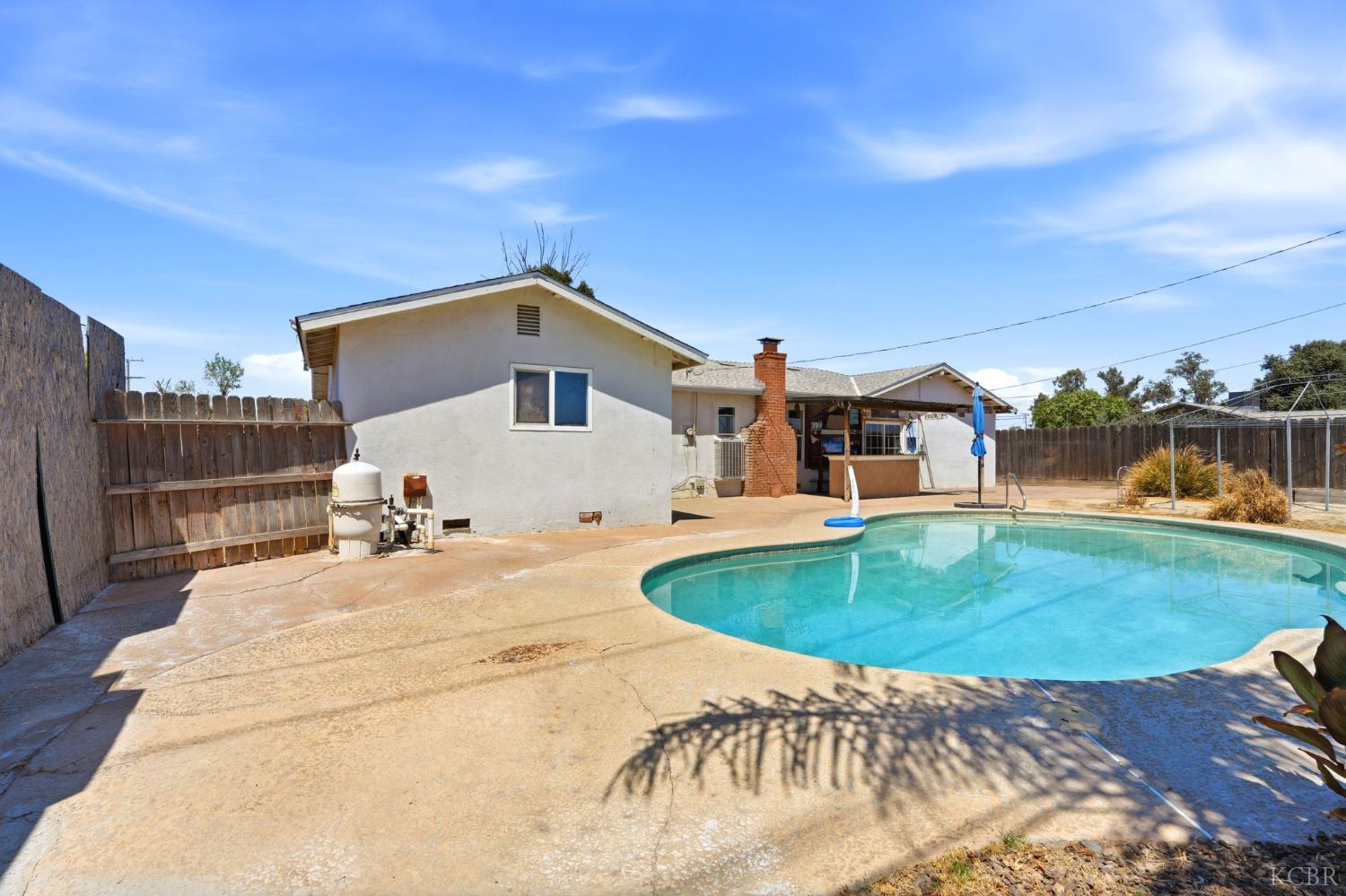 10139 David St, Hanford, CA 93230