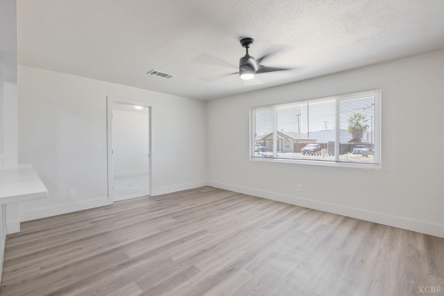 19415 Empire St, Stratford, CA 93266