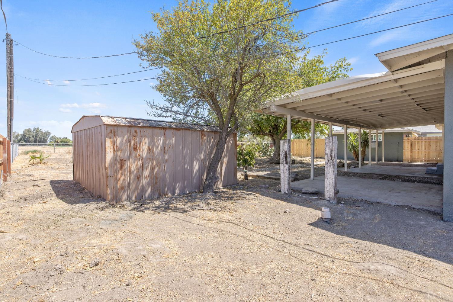 19415 Empire St, Stratford, CA 93266