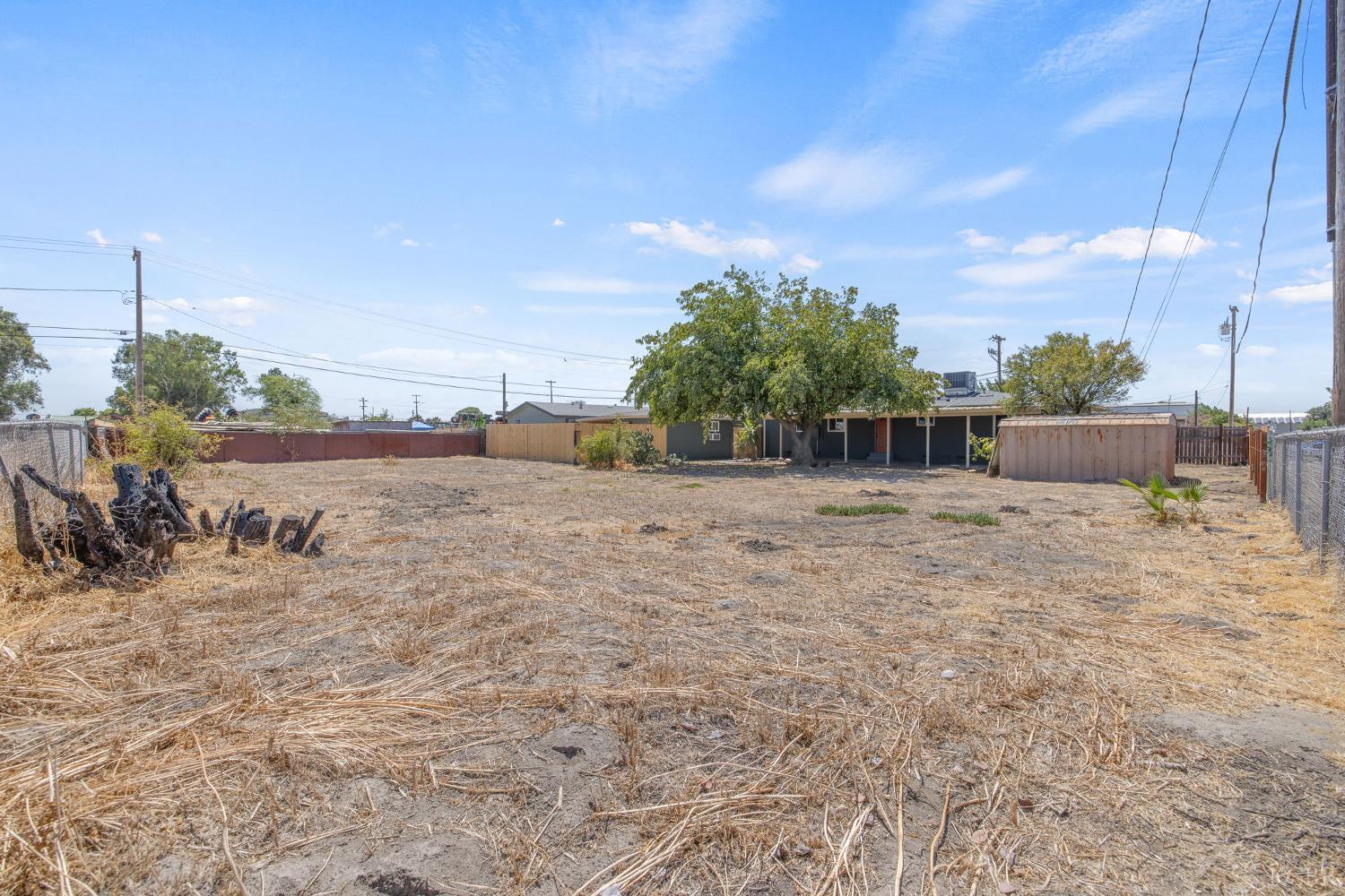 19415 Empire St, Stratford, CA 93266