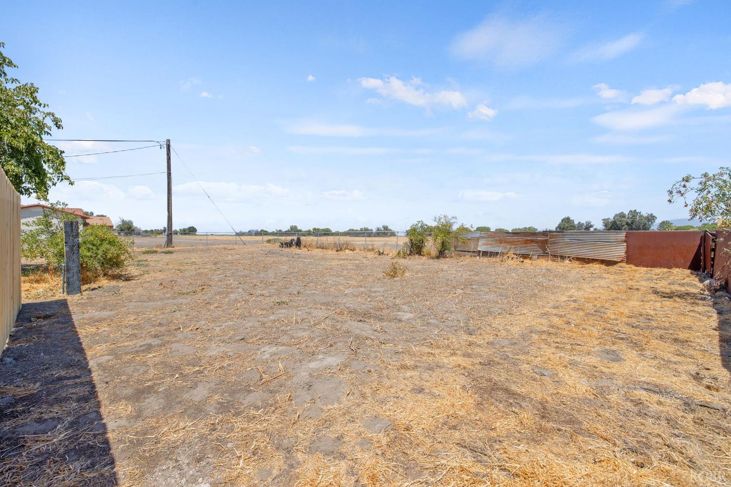 19415 Empire St, Stratford, CA 93266