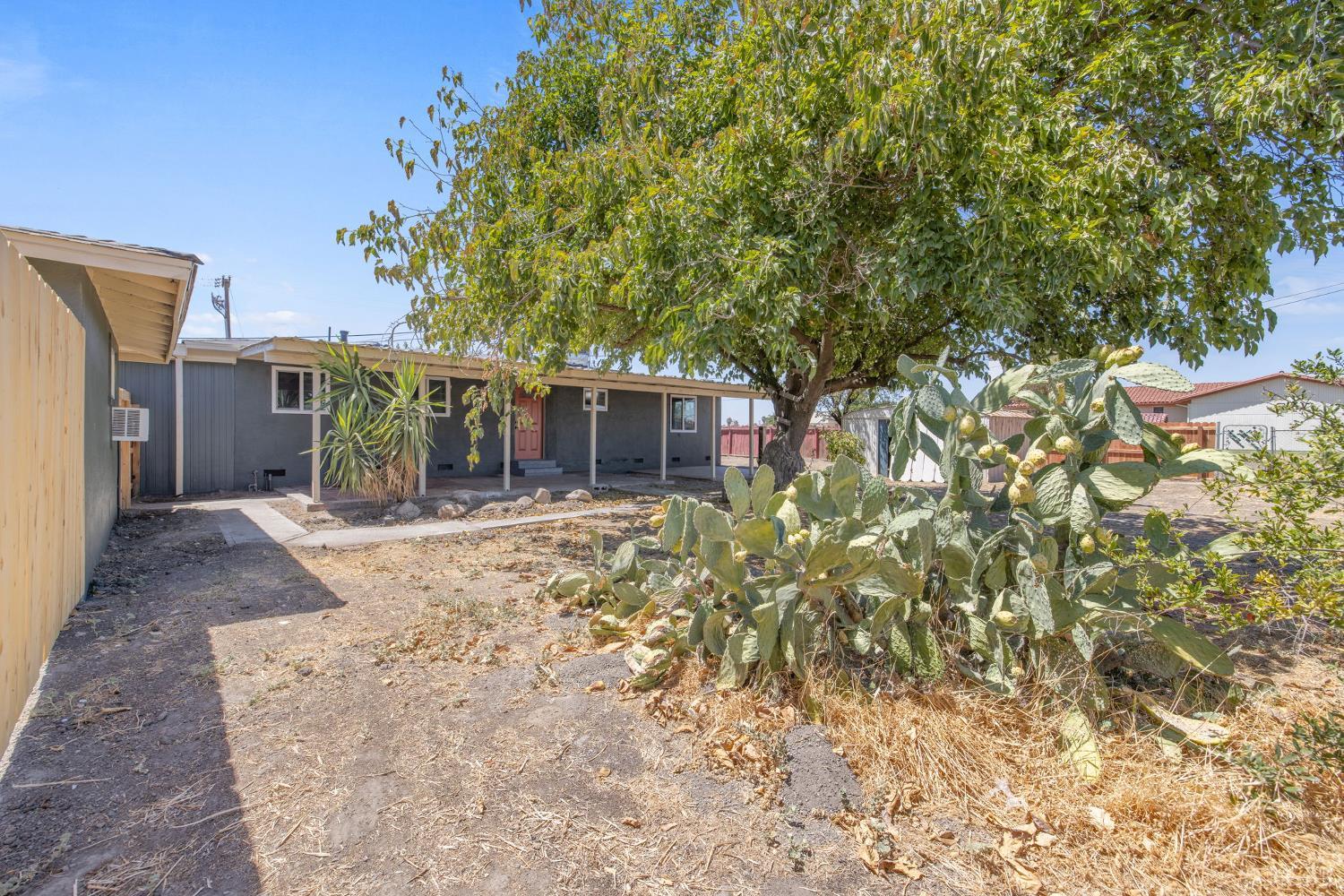 19415 Empire St, Stratford, CA 93266