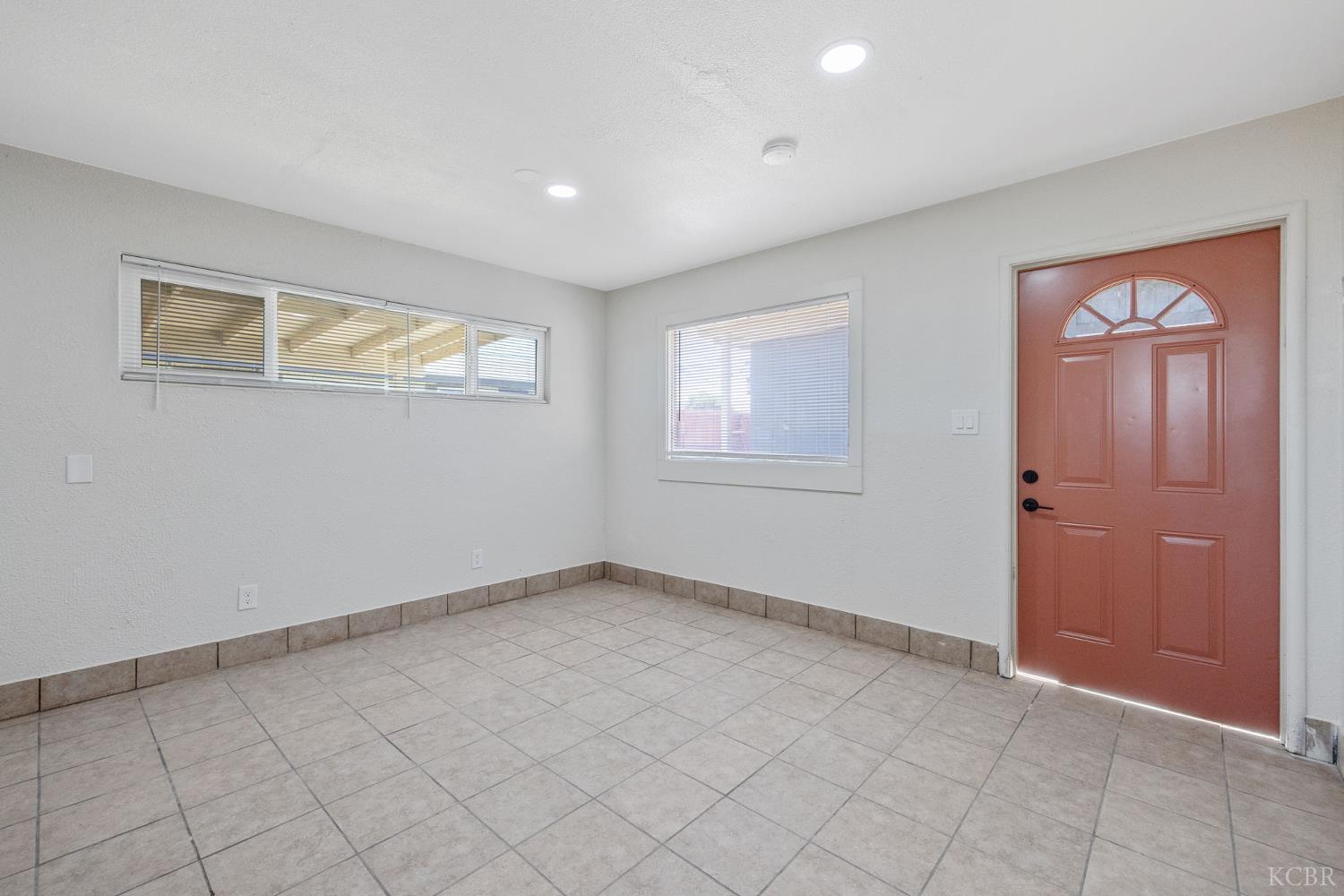19415 Empire St, Stratford, CA 93266