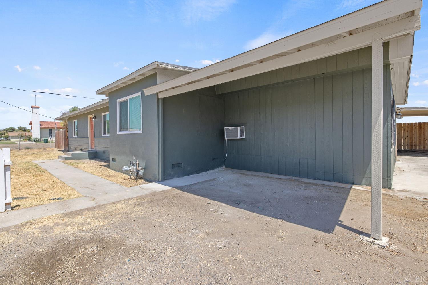 19415 Empire St, Stratford, CA 93266